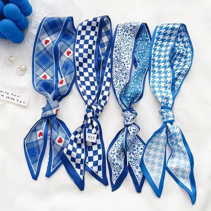Silk Neck Scarf - Sciarpa in seta blu Klein, nuova