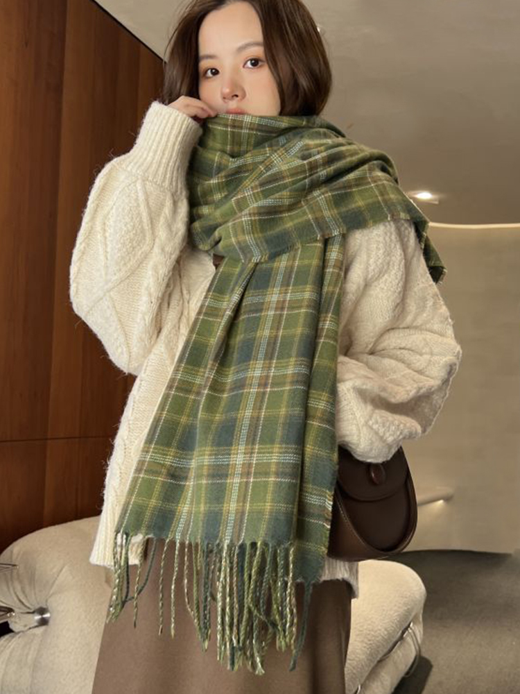 Nuova Sciarpa Donna in Imitazi - Woven Scarf Blanket recensione e prezzo